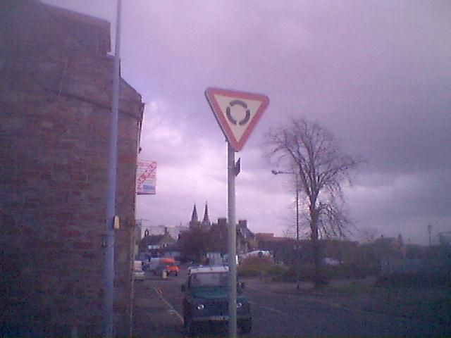 63PD0037.jpg - Give way to roundabouts.